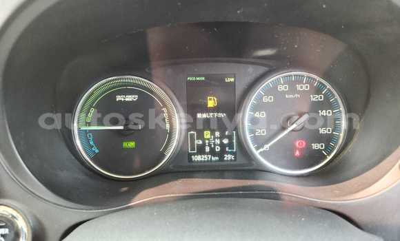 Nunua Ilio tumika Mitsubishi Outlander Nyeupe Gari ndani ya Nairobi nchini Nairobi Nunua Ilio tumika Mitsubishi Outlander Nyeupe Gari ndani ya Nairobi nchini Nairobi