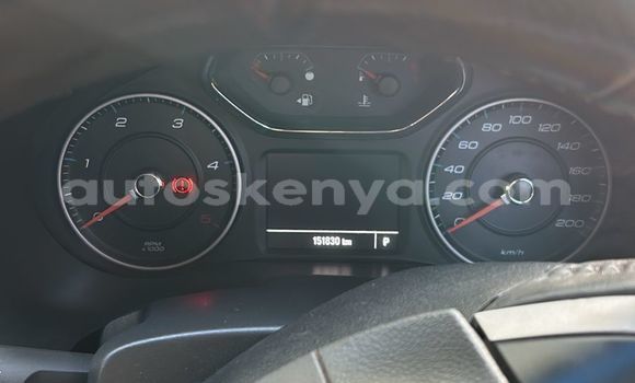 Nunua Ilio tumika Chevrolet TrailBlazer Nyeupe Gari ndani ya Nairobi nchini Nairobi Nunua Ilio tumika Chevrolet TrailBlazer Nyeupe Gari ndani ya Nairobi nchini Nairobi