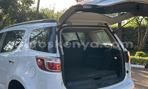 Nunua Ilio tumika Chevrolet TrailBlazer Nyeupe Gari ndani ya Nairobi nchini Nairobi Nunua Ilio tumika Chevrolet TrailBlazer Nyeupe Gari ndani ya Nairobi nchini Nairobi