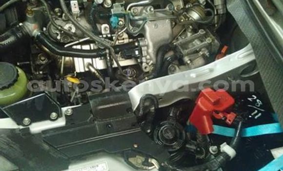 Buy Used Toyota Hiace White Car in Mombasa in Coastal Kenya Buy Used Toyota Hiace White Car in Mombasa in Coastal Kenya