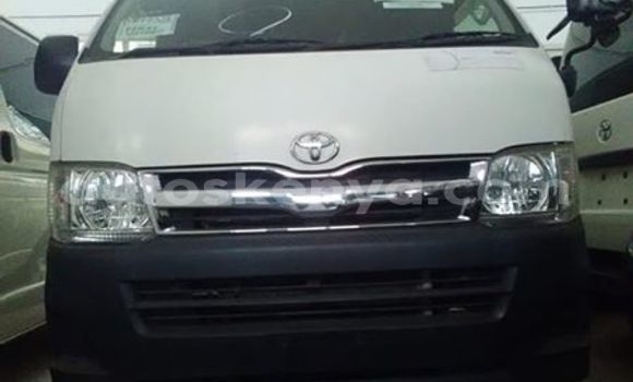 Buy Used Toyota Hiace White Car in Mombasa in Coastal Kenya Buy Used Toyota Hiace White Car in Mombasa in Coastal Kenya
