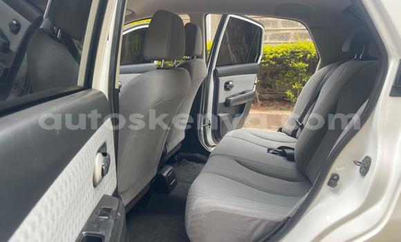 Nunua Ilio tumika Nissan tiida Nyeupe Gari ndani ya Nairobi nchini Nairobi Nunua Ilio tumika Nissan tiida Nyeupe Gari ndani ya Nairobi nchini Nairobi