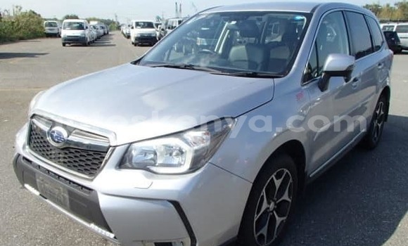 Nunua Ilio tumika Subaru Forester Fedha Gari ndani ya Mombasa nchini Kenya ya Pwani Nunua Ilio tumika Subaru Forester Fedha Gari ndani ya Mombasa nchini Kenya ya Pwani