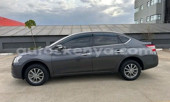 Oofamaa Nissan Skyline Black Makiinaa iti Bute keessatti Northeast Kenya keessatti Oofamaa Nissan Skyline Black Makiinaa iti Bute keessatti Northeast Kenya keessatti