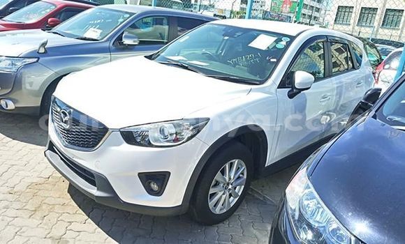 Nunua Ilio tumika Mazda CX-5 Nyeupe Gari ndani ya Mombasa nchini Kenya ya Pwani Nunua Ilio tumika Mazda CX-5 Nyeupe Gari ndani ya Mombasa nchini Kenya ya Pwani