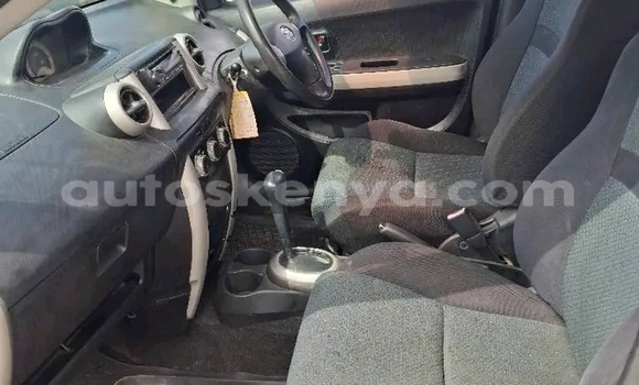 Oofamaa Toyota IST Other Makiinaa iti Bute keessatti Northeast Kenya keessatti Oofamaa Toyota IST Other Makiinaa iti Bute keessatti Northeast Kenya keessatti