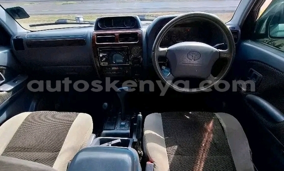 Nunua Ilio tumika Toyota Prado Nyeupe Gari ndani ya Bute nchini Kaskazini Mashariki mwa Kenya Nunua Ilio tumika Toyota Prado Nyeupe Gari ndani ya Bute nchini Kaskazini Mashariki mwa Kenya