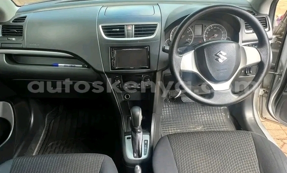 Oofamaa Suzuki Swift Other Makiinaa iti Bute keessatti Northeast Kenya keessatti Oofamaa Suzuki Swift Other Makiinaa iti Bute keessatti Northeast Kenya keessatti