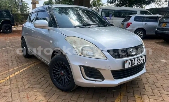 Oofamaa Suzuki Swift Other Makiinaa iti Bute keessatti Northeast Kenya keessatti Oofamaa Suzuki Swift Other Makiinaa iti Bute keessatti Northeast Kenya keessatti