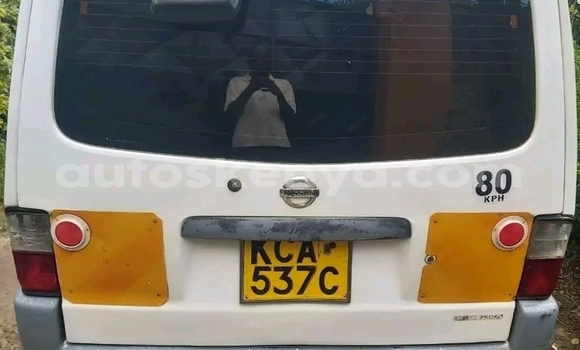 Nunua Ilio tumika Toyota Hiace Nyingine Gari ndani ya Bute nchini Kaskazini Mashariki mwa Kenya Nunua Ilio tumika Toyota Hiace Nyingine Gari ndani ya Bute nchini Kaskazini Mashariki mwa Kenya