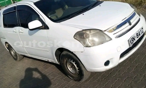 Nunua Ilio tumika Nissan Cima Nyeupe Gari ndani ya Bute nchini Kaskazini Mashariki mwa Kenya Nunua Ilio tumika Nissan Cima Nyeupe Gari ndani ya Bute nchini Kaskazini Mashariki mwa Kenya