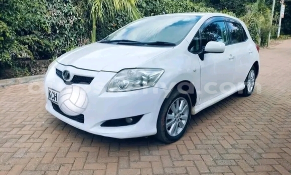 Nunua Ilio tumika Toyota Auris Nyeupe Gari ndani ya Bute nchini Kaskazini Mashariki mwa Kenya Nunua Ilio tumika Toyota Auris Nyeupe Gari ndani ya Bute nchini Kaskazini Mashariki mwa Kenya