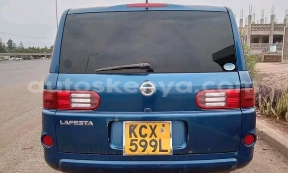 Oofamaa Nissan Lafesta Other Makiinaa iti Bute keessatti Northeast Kenya keessatti