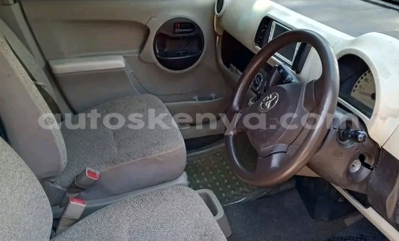 Buy Used Toyota Passo White Car in Bute in Northeast Kenya