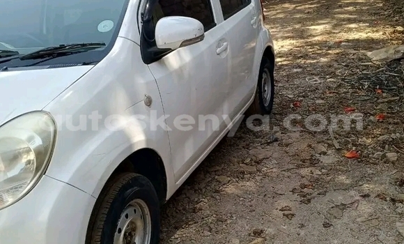 Nunua Ilio tumika Toyota Passo Nyeupe Gari ndani ya Bute nchini Kaskazini Mashariki mwa Kenya Nunua Ilio tumika Toyota Passo Nyeupe Gari ndani ya Bute nchini Kaskazini Mashariki mwa Kenya