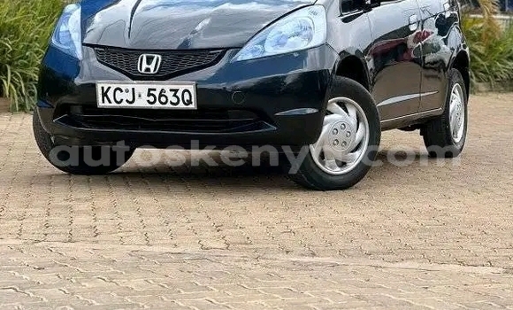 Nunua Ilio tumika Honda Fit Nyeusi Gari ndani ya Changamwe nchini Pwani Nunua Ilio tumika Honda Fit Nyeusi Gari ndani ya Changamwe nchini Pwani