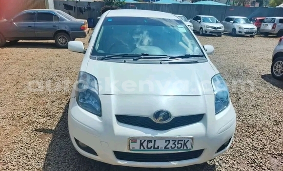 Nunua Ilio tumika Toyota Vitz Nyeupe Gari ndani ya Bute nchini Kaskazini Mashariki mwa Kenya Nunua Ilio tumika Toyota Vitz Nyeupe Gari ndani ya Bute nchini Kaskazini Mashariki mwa Kenya