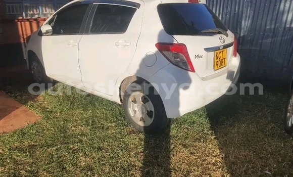 Nunua Ilio tumika Toyota Vitz Nyeupe Gari ndani ya Bute nchini Kaskazini Mashariki mwa Kenya Nunua Ilio tumika Toyota Vitz Nyeupe Gari ndani ya Bute nchini Kaskazini Mashariki mwa Kenya