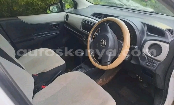Nunua Ilio tumika Toyota Vitz Nyeupe Gari ndani ya Bute nchini Kaskazini Mashariki mwa Kenya Nunua Ilio tumika Toyota Vitz Nyeupe Gari ndani ya Bute nchini Kaskazini Mashariki mwa Kenya