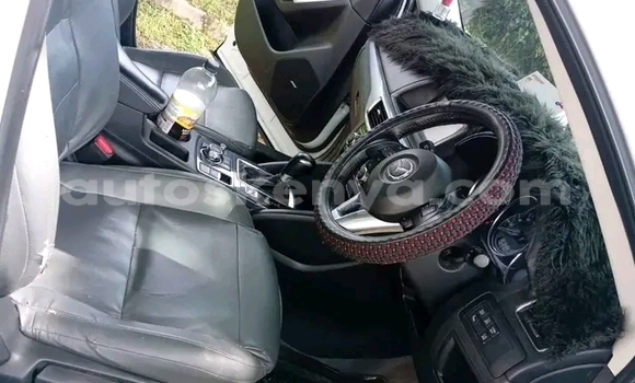 Nunua Ilio tumika Mazda CX-5 Nyeupe Gari ndani ya Bute nchini Kaskazini Mashariki mwa Kenya Nunua Ilio tumika Mazda CX-5 Nyeupe Gari ndani ya Bute nchini Kaskazini Mashariki mwa Kenya