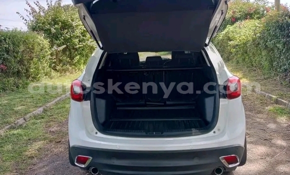 Nunua Ilio tumika Mazda CX-5 Nyeupe Gari ndani ya Bute nchini Kaskazini Mashariki mwa Kenya Nunua Ilio tumika Mazda CX-5 Nyeupe Gari ndani ya Bute nchini Kaskazini Mashariki mwa Kenya