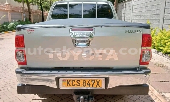 Nunua Ilio tumika Toyota Hilux Nyingine Gari ndani ya Bute nchini Kaskazini Mashariki mwa Kenya Nunua Ilio tumika Toyota Hilux Nyingine Gari ndani ya Bute nchini Kaskazini Mashariki mwa Kenya
