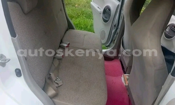 Nunua Ilio tumika Toyota Passo Nyingine Gari ndani ya Embu nchini Mashariki ya Kenya Nunua Ilio tumika Toyota Passo Nyingine Gari ndani ya Embu nchini Mashariki ya Kenya