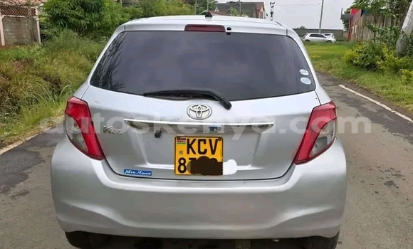 Nunua Ilio tumika Toyota Vitz Nyingine Gari ndani ya Busia nchini West Kenya Nunua Ilio tumika Toyota Vitz Nyingine Gari ndani ya Busia nchini West Kenya