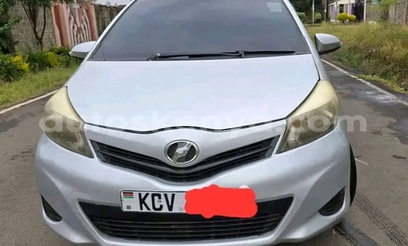 Nunua Ilio tumika Toyota Vitz Nyingine Gari ndani ya Busia nchini West Kenya Nunua Ilio tumika Toyota Vitz Nyingine Gari ndani ya Busia nchini West Kenya