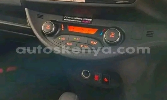 Nunua Ilio tumika Toyota Vitz Nyingine Gari ndani ya Bute nchini Kaskazini Mashariki mwa Kenya Nunua Ilio tumika Toyota Vitz Nyingine Gari ndani ya Bute nchini Kaskazini Mashariki mwa Kenya