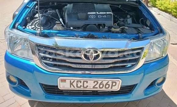 Buy Used Toyota Hilux Blue Car in Bute in Northeast Kenya