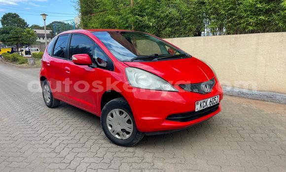 Nunua Ilio tumika Honda Fit Nyekundu Gari ndani ya Nairobi nchini Nairobi Nunua Ilio tumika Honda Fit Nyekundu Gari ndani ya Nairobi nchini Nairobi