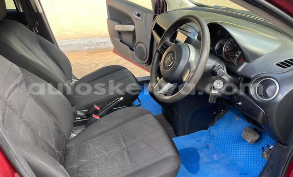 Nunua Ilio tumika Mazda Demio Nyekundu Gari ndani ya Nairobi nchini Nairobi Nunua Ilio tumika Mazda Demio Nyekundu Gari ndani ya Nairobi nchini Nairobi