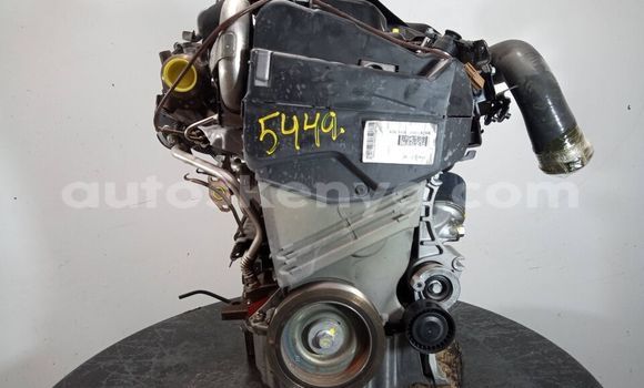 RENAULT CLIO. Nairobi keessatti Nairobi keessatti RENAULT CLIO. Nairobi keessatti Nairobi keessatti