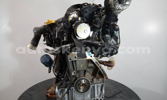 RENAULT CLIO. Nairobi keessatti Nairobi keessatti RENAULT CLIO. Nairobi keessatti Nairobi keessatti