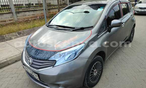 Nunua Ilio tumika Nissan Note Nyingine Gari ndani ya Nairobi nchini Nairobi