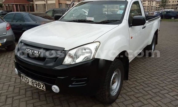Oofamaa Isuzu D–MAX White Makiinaa iti Machakos keessatti Nairobi keessatti Oofamaa Isuzu D–MAX White Makiinaa iti Machakos keessatti Nairobi keessatti
