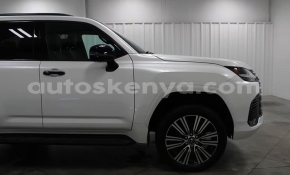 Nunua Ilio tumika Lexus LX Nyeupe Gari ndani ya El Wak nchini Kaskazini Mashariki mwa Kenya Nunua Ilio tumika Lexus LX Nyeupe Gari ndani ya El Wak nchini Kaskazini Mashariki mwa Kenya