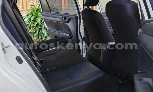 Nunua Ilio tumika Toyota Fielder Nyeupe Gari ndani ya Nairobi nchini Nairobi Nunua Ilio tumika Toyota Fielder Nyeupe Gari ndani ya Nairobi nchini Nairobi