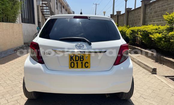 Nunua Ilio tumika Toyota Vitz Nyeupe Gari ndani ya Nairobi nchini Nairobi Nunua Ilio tumika Toyota Vitz Nyeupe Gari ndani ya Nairobi nchini Nairobi