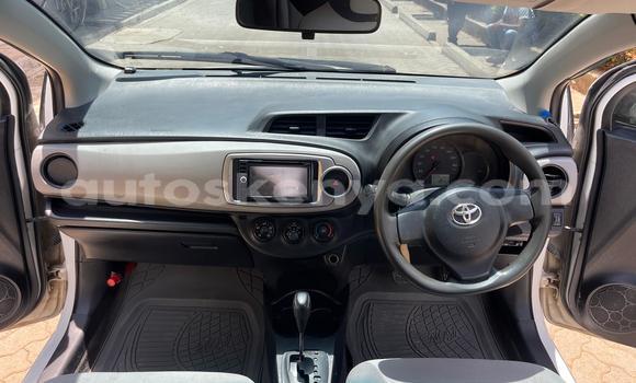 Nunua Ilio tumika Toyota Vitz Nyeupe Gari ndani ya Nairobi nchini Nairobi Nunua Ilio tumika Toyota Vitz Nyeupe Gari ndani ya Nairobi nchini Nairobi