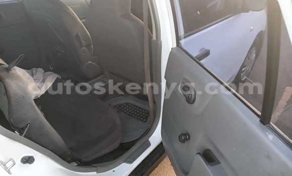 Nunua Ilio tumika Nissan AD Fedha Gari ndani ya Nairobi nchini Nairobi Nunua Ilio tumika Nissan AD Fedha Gari ndani ya Nairobi nchini Nairobi