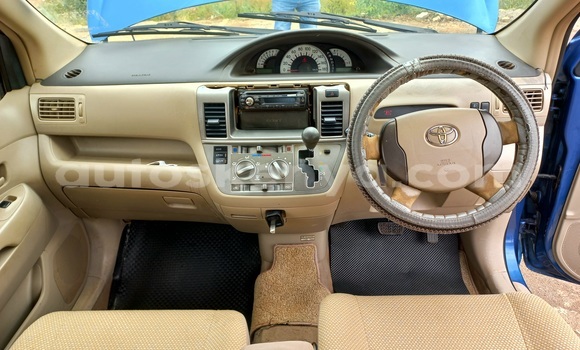 Buy Used Toyota Raum Blue Car in Nairobi in Nairobi Buy Used Toyota Raum Blue Car in Nairobi in Nairobi
