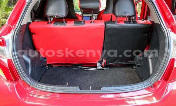 Oofamaa Toyota Vitz Red Makiinaa iti Machakos keessatti Nairobi keessatti Oofamaa Toyota Vitz Red Makiinaa iti Machakos keessatti Nairobi keessatti