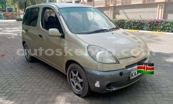 Oofamaa Toyota IST Other Makiinaa iti Nairobi keessatti Nairobi keessatti