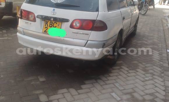 Oofamaa Toyota Allex White Makiinaa iti Nairobi keessatti Nairobi keessatti Oofamaa Toyota Allex White Makiinaa iti Nairobi keessatti Nairobi keessatti