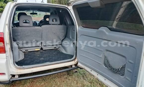 Oofamaa Mitsubishi Attrage White Makiinaa iti Nairobi keessatti Nairobi keessatti Oofamaa Mitsubishi Attrage White Makiinaa iti Nairobi keessatti Nairobi keessatti