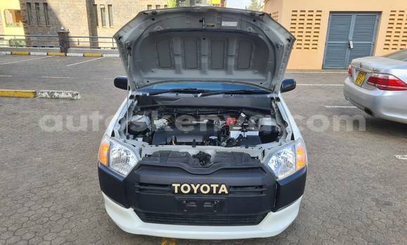 Buy Used Toyota Probox White Car in Nairobi in Nairobi Buy Used Toyota Probox White Car in Nairobi in Nairobi