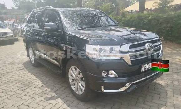Nunua Ilio tumika Toyota Land Cruiser Nyeusi Gari ndani ya Nairobi nchini Nairobi Nunua Ilio tumika Toyota Land Cruiser Nyeusi Gari ndani ya Nairobi nchini Nairobi
