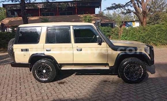 Nunua Ilio tumika Toyota Land Cruiser Nyingine Gari ndani ya Nairobi nchini Nairobi Nunua Ilio tumika Toyota Land Cruiser Nyingine Gari ndani ya Nairobi nchini Nairobi